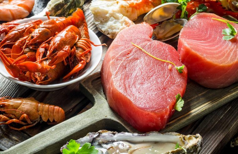 Know the specialty of a seafood restaurant in singapore